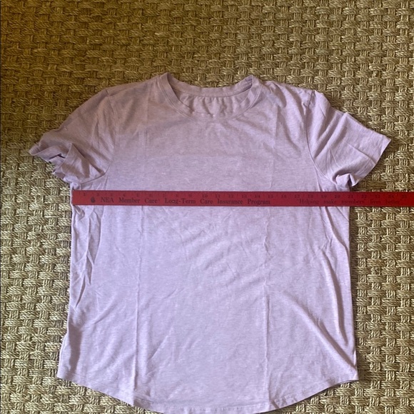 Lululemon Love Crew Heathered Pink/Lavendar Women's Stretch T Shirt - Picture 2 of 5
